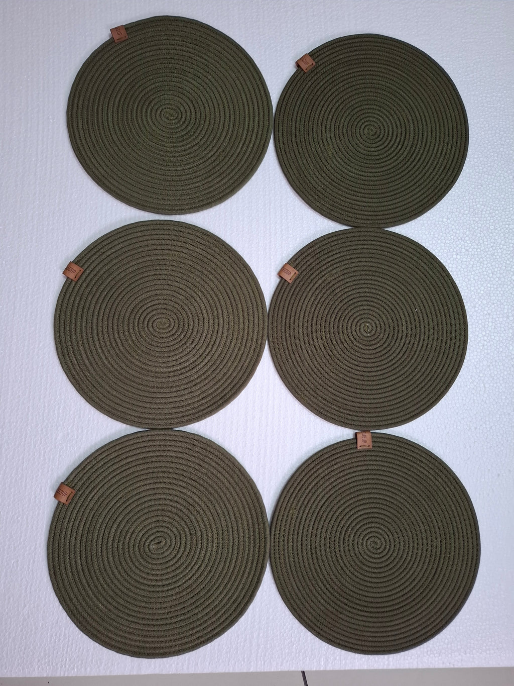 Individuales verde militar