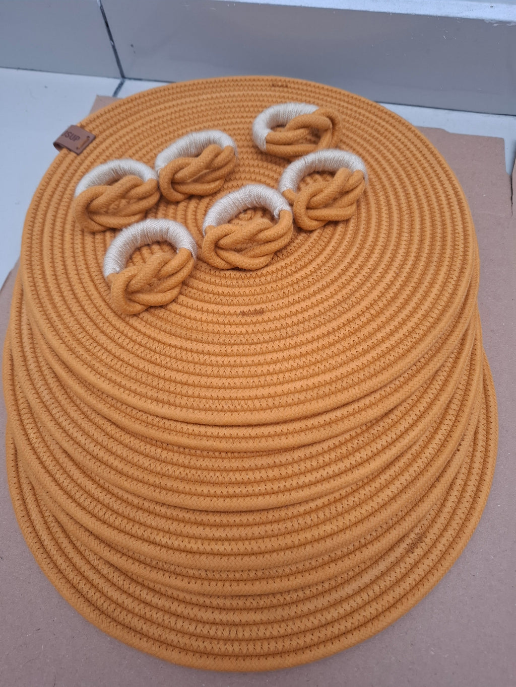 Individuales color mostaza